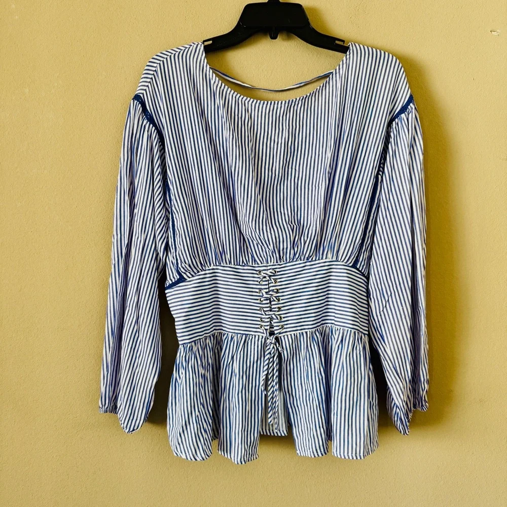 NWT Umgee Striped Puffed Sleeve Corset Top with Scoop Back Blouse Size S - Picture 3 of 9